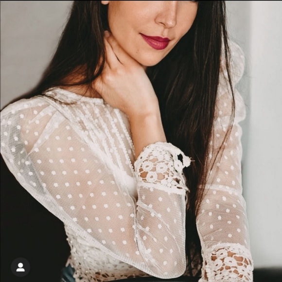 NWT ZARA Dotted Mesh Top/Crocheted hem embellished w/Beading/Pearls Sheer Blouse - Picture 3 of 13